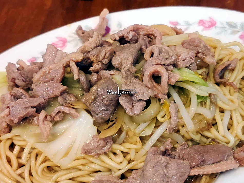 國宴小吃肉燥曾︱蔥燒鴨肉飯.鴨肉拌麵.蜂蜜滷味︱南投魚池街︱日月潭美食