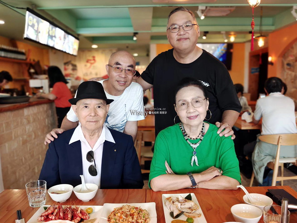 伍参港熱炒定食︱近看宜蘭龜山島外澳沙灘美景︱頭城現流海鮮景觀餐廳
