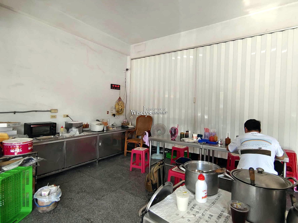 十六結寶珠姨早餐店︱宜蘭礁溪在地人早點︱粉漿蛋餅.蘿蔔糕.煎餃