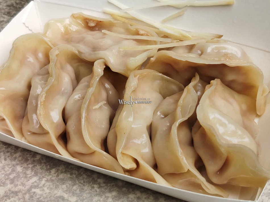 晴光小籠包︱晴光市場︱雙城街夜市︱現做薄皮醬香肉饀︱捷運中山國小站