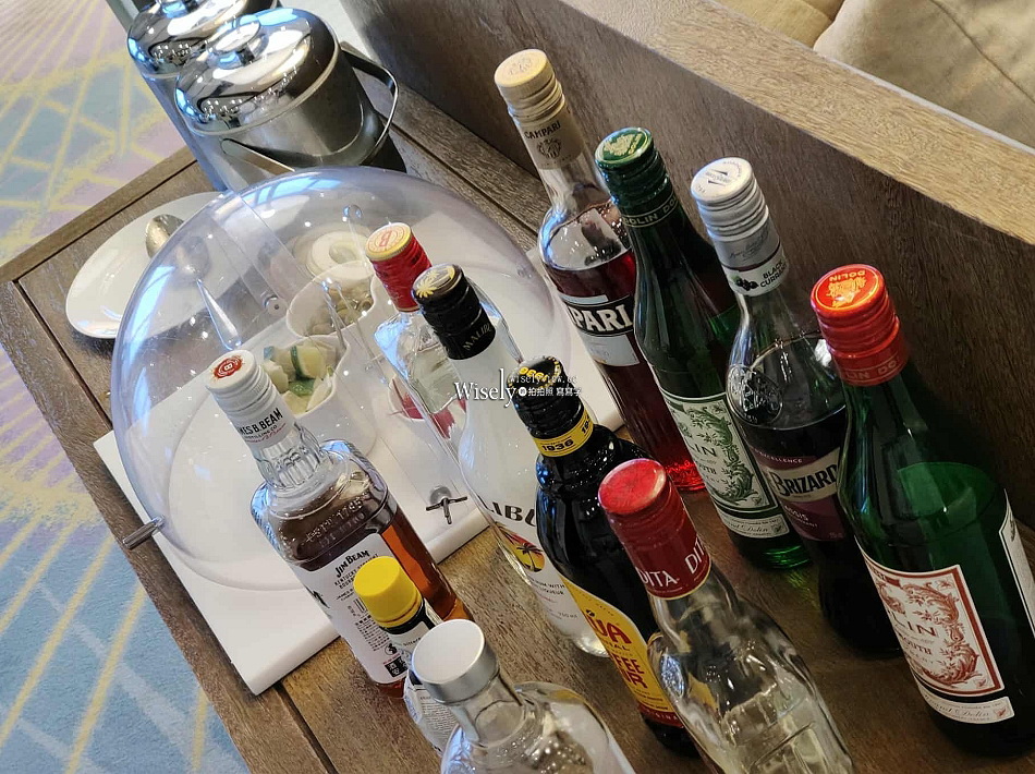 台北六福萬怡酒店.行政酒廊︱環境空間服務時段︱下午茶、Happy Hour