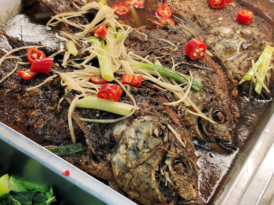 哈囉自助餐︱台北晴光市場便當簡餐︱捷運中山國小站︱雙城街高記冰品 哈囉自助餐︱台北晴光市場便當簡餐︱捷運中山國小站︱雙城街高記冰品