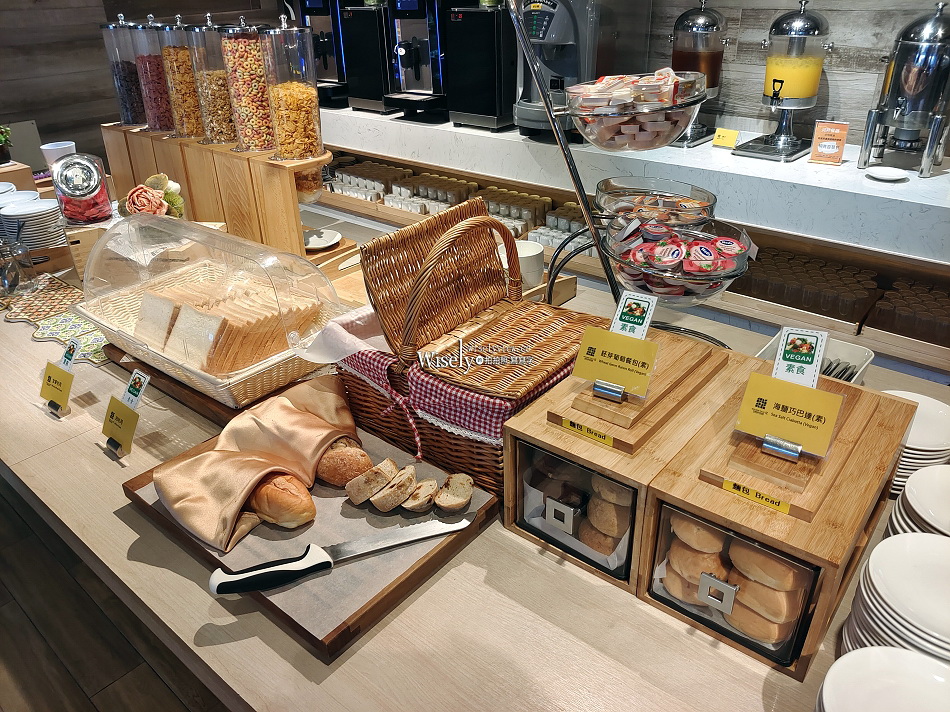 淡水早餐吃到飽︱將捷金鬱金香酒店︱新鮮蔬食還有迷你阿給︱捷運淡水站