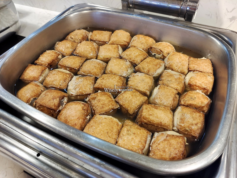 淡水早餐吃到飽︱將捷金鬱金香酒店︱新鮮蔬食還有迷你阿給︱捷運淡水站