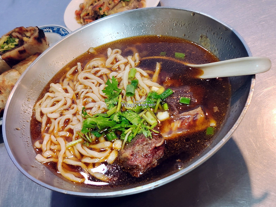 老豫仔牛肉麵︱三星蔥牛肉捲.涼拌老店︱30年老店︱宜蘭市復興路美食