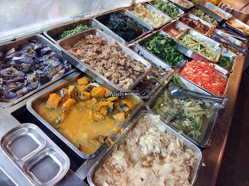阿順清粥︱南機場夜市排隊早餐︱30年老店清晨五點半開賣︱捷運龍山寺站 阿順清粥︱南機場夜市排隊早餐︱30年老店清晨五點半開賣︱捷運龍山寺站