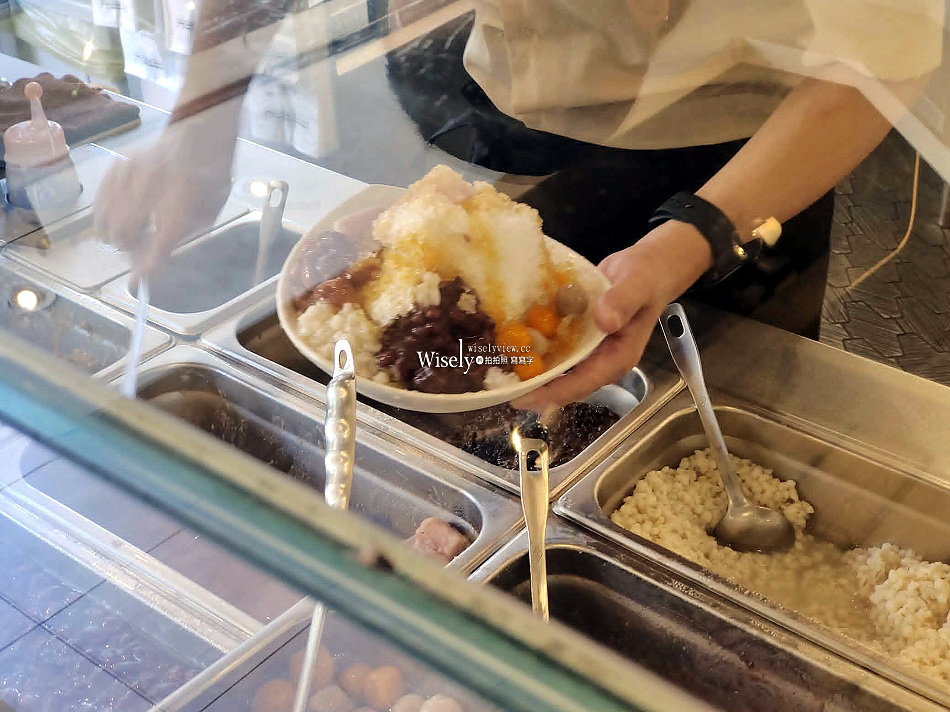公園貳拾號.甜湯冰品︱份量十足價格平實八寶冰︱宜蘭羅東夜市美食 公園貳拾號.甜湯冰品︱份量十足價格平實八寶冰︱宜蘭羅東夜市美食