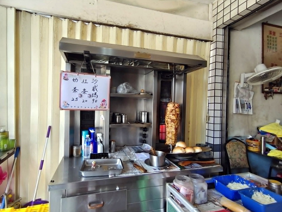 多多中東沙威瑪︱黎巴嫩大叔老闆︱巷弄無招牌美食︱宜蘭羅東小吃