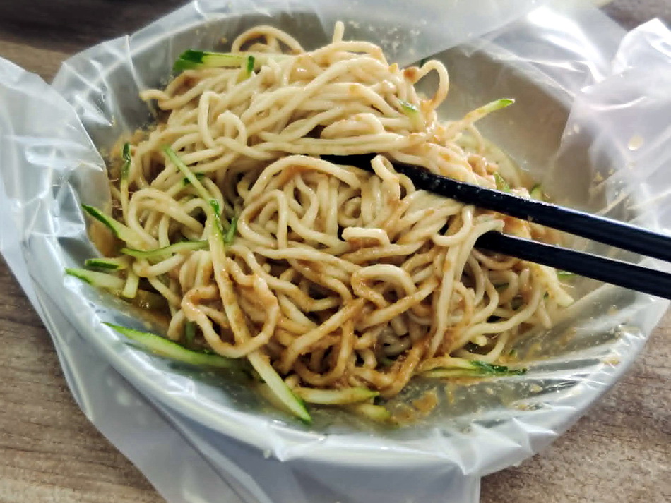 龎家肉羹︱政大學子早午餐︱宜蘭特色蒜味肉羹︱捷運動物園站
