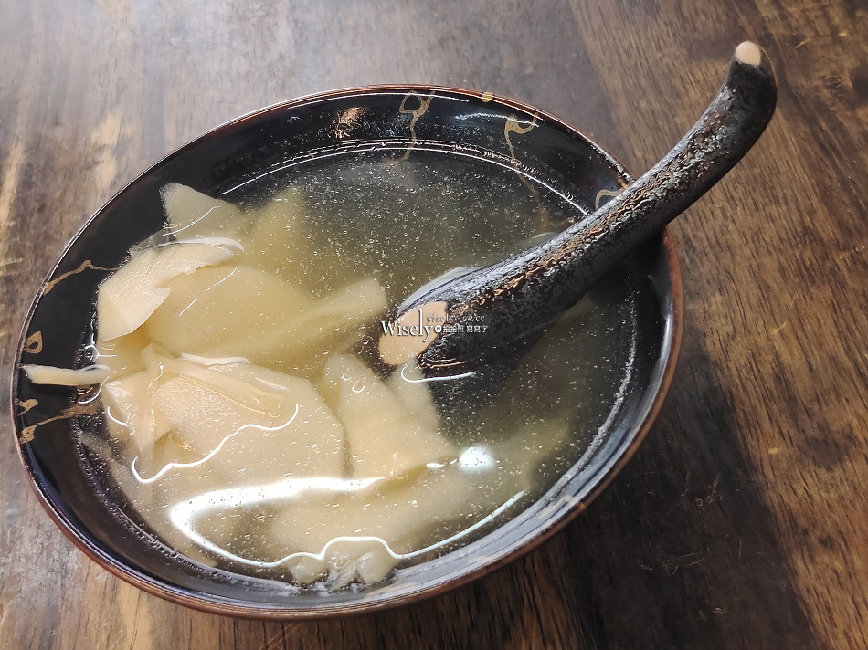 謝家碗粿︱南部麻豆碗粿.肉粽及筍湯︱木柵市場30年老字號︱捷運木柵站