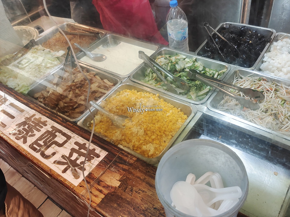 港式荃灣燒臘永和店︱香港師傅大推叉燒燒肉︱飯湯吃到飽︱捷運頂溪站