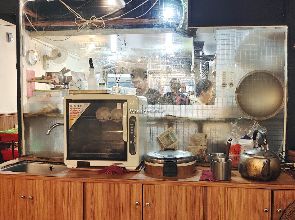 港式荃灣燒臘永和店︱香港師傅大推叉燒燒肉︱飯湯吃到飽︱捷運頂溪站