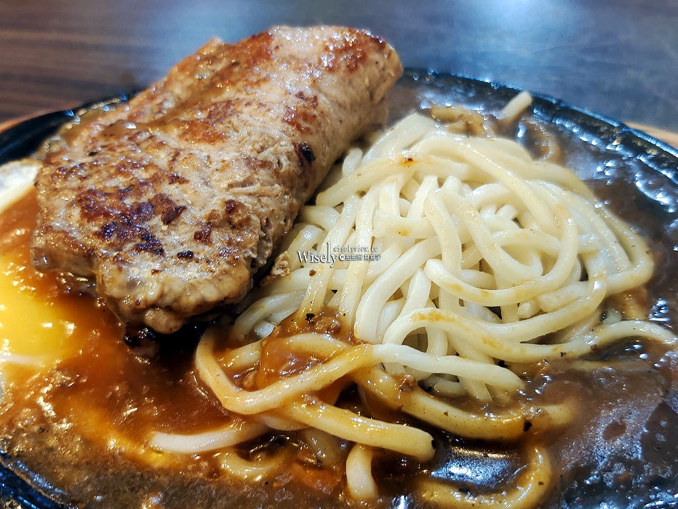 牛小妹牛排鋪︱紅茶暢飲喝到飽︱空調冷氣價格便宜︱宜蘭東門夜市 牛小妹牛排鋪︱紅茶暢飲喝到飽︱空調冷氣價格便宜︱宜蘭東門夜市