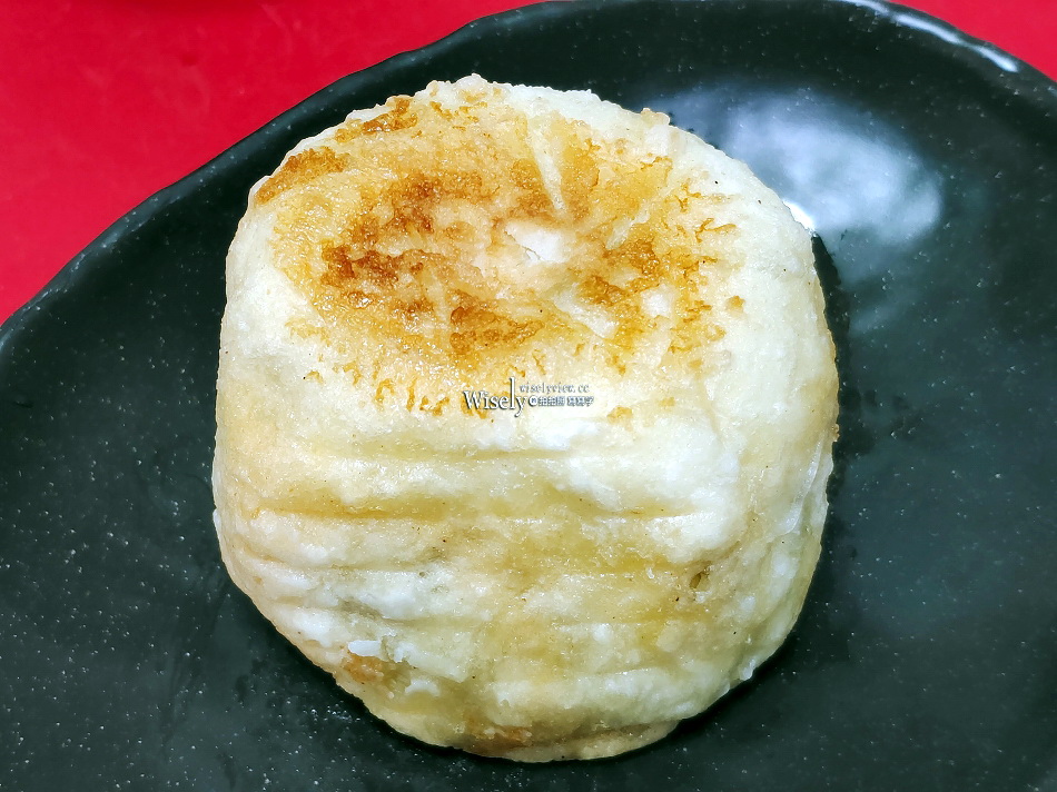木柵水煎包︱脆皮紮實大份量︱玉米肉包最經典︱捷運動物園站 木柵水煎包︱脆皮紮實大份量︱玉米肉包最經典︱捷運動物園站