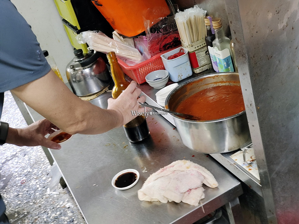 賣麵炎仔.金泉小吃店︱台北米其林必比登推薦︱三代經營80年大稻埕美食︱切仔麵.紅燒肉.白切雞︱捷運大橋頭站 賣麵炎仔.金泉小吃店︱台北米其林必比登推薦︱三代經營80年大稻埕美食︱切仔麵.紅燒肉.白切雞︱捷運大橋頭站