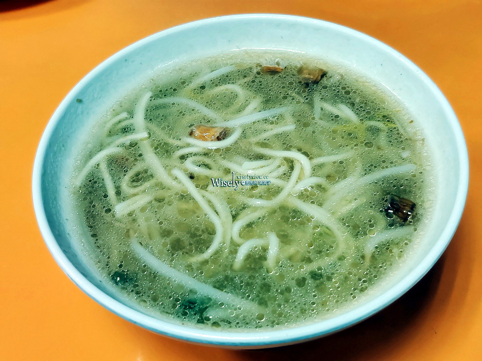 賣麵炎仔.金泉小吃店︱台北米其林必比登推薦︱三代經營80年大稻埕美食︱切仔麵.紅燒肉.白切雞︱捷運大橋頭站 賣麵炎仔.金泉小吃店︱台北米其林必比登推薦︱三代經營80年大稻埕美食︱切仔麵.紅燒肉.白切雞︱捷運大橋頭站