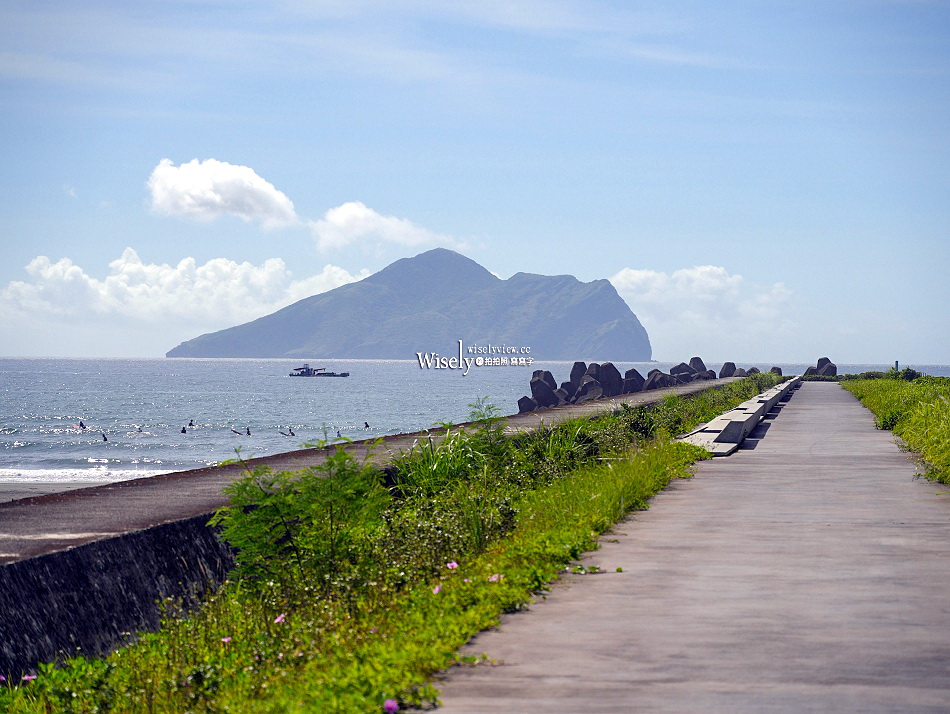烏石港北堤.藍色走廊︱前往日出的堤點︱龜山島外澳打卡點︱宜蘭頭城景點 烏石港北堤.藍色走廊︱前往日出的堤點︱龜山島外澳打卡點︱宜蘭頭城景點