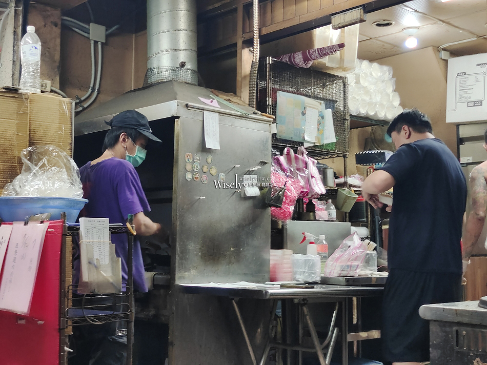 阿旺阿華炒飯炒麵︱大稻埕百元熱炒小吃︱捷運大橋頭站 阿旺阿華炒飯炒麵︱大稻埕百元熱炒小吃︱捷運大橋頭站
