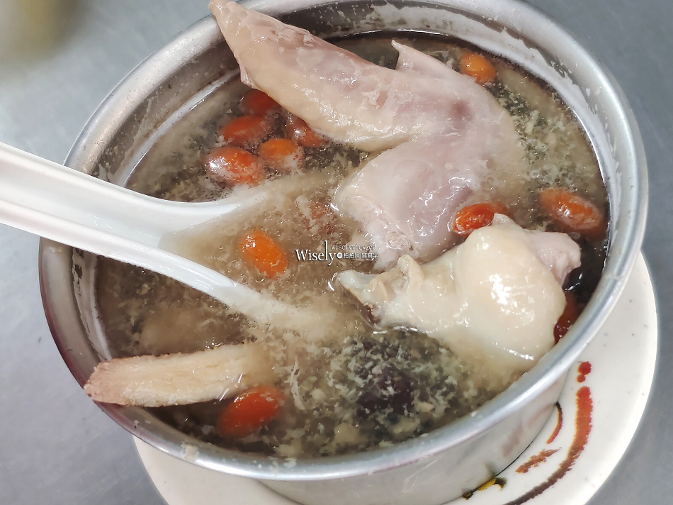 阿旺阿華炒飯炒麵︱大稻埕百元熱炒小吃︱捷運大橋頭站 阿旺阿華炒飯炒麵︱大稻埕百元熱炒小吃︱捷運大橋頭站