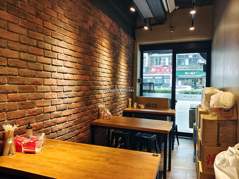 赤崁傳統美食舖︱碧潭光明老街︱台南小吃平價便當85元︱捷運新店站