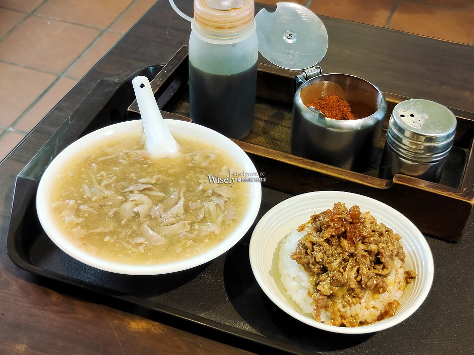 北鴨鴨肉羹︱新店光明街︱米其林必比登推薦︱捷運新店站美食 北鴨鴨肉羹︱新店光明街︱米其林必比登推薦︱捷運新店站美食