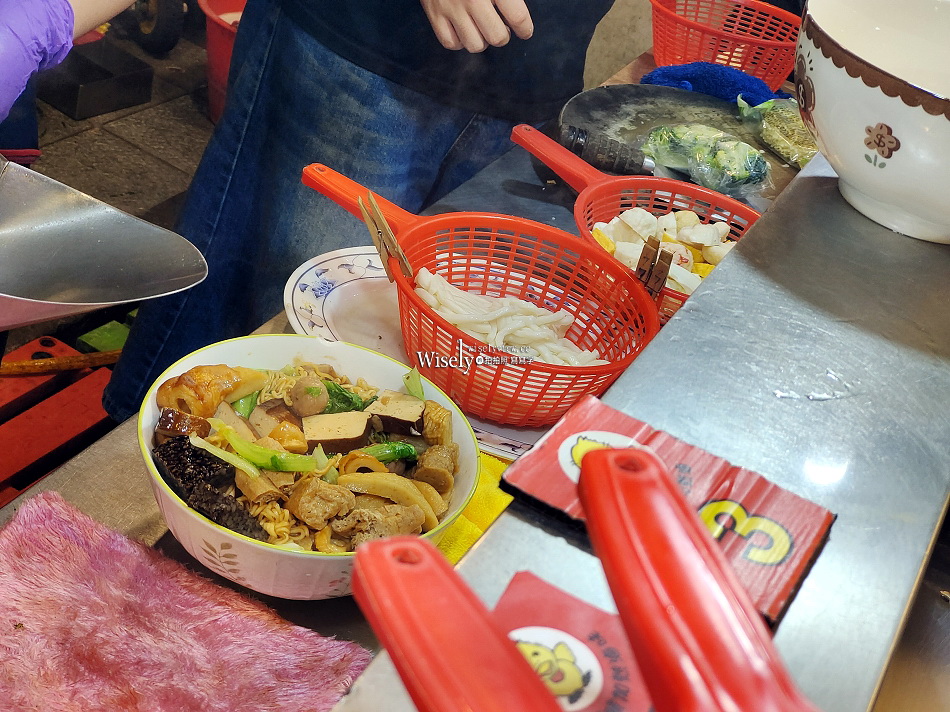 小鴨藥膳加熱滷味.景美總店︱台北景美夜市︱四種風味任選︱捷運景美站