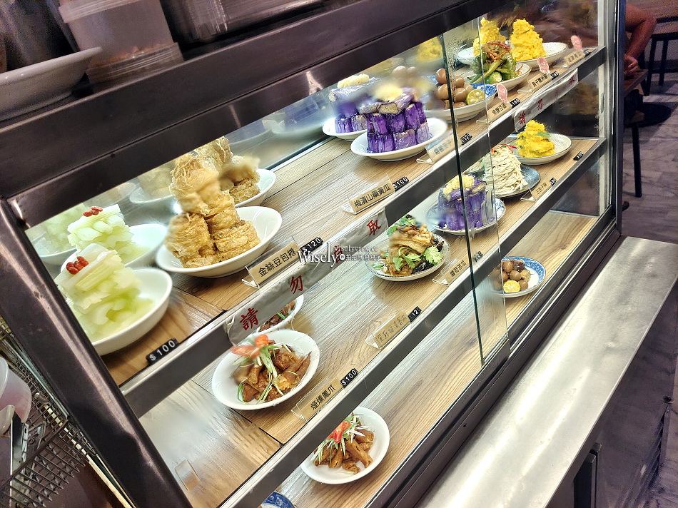 超人鱸魚︱新店30年老店有低消︱米其林必比登推薦︱捷運新店區公所站 超人鱸魚︱新店30年老店有低消︱米其林必比登推薦︱捷運新店區公所站