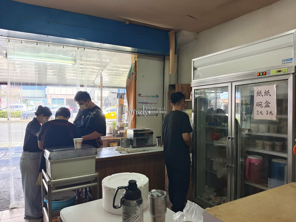 正常鮮肉小籠包店︱宜蘭車站︱宜蘭轉運站︱手工現包多湯汁可內用 正常鮮肉小籠包店︱宜蘭車站︱宜蘭轉運站︱手工現包多湯汁可內用