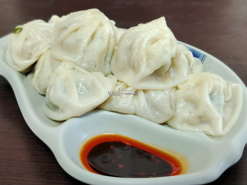 正常鮮肉小籠包店︱宜蘭車站︱宜蘭轉運站︱手工現包多湯汁可內用 正常鮮肉小籠包店︱宜蘭車站︱宜蘭轉運站︱手工現包多湯汁可內用