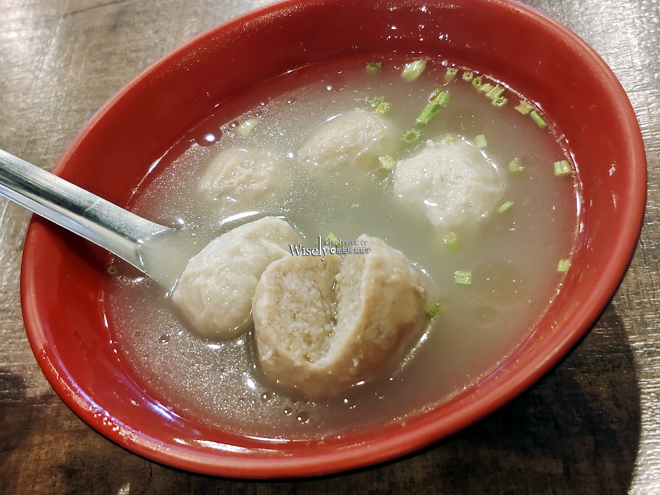 康庄傳統滷肉飯︱24小時營業不打烊︱近花博公園&行天宮︱捷運中山國小站 康庄傳統滷肉飯︱24小時營業不打烊︱近花博公園&行天宮︱捷運中山國小站