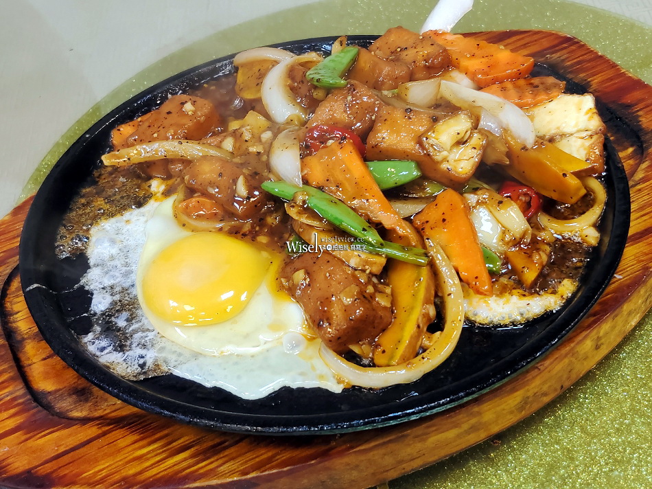 北門鵝肉快炒︱宜蘭菜料理平價熱炒桌菜︱黑金魯肉飯吃到飽︱宜蘭美食