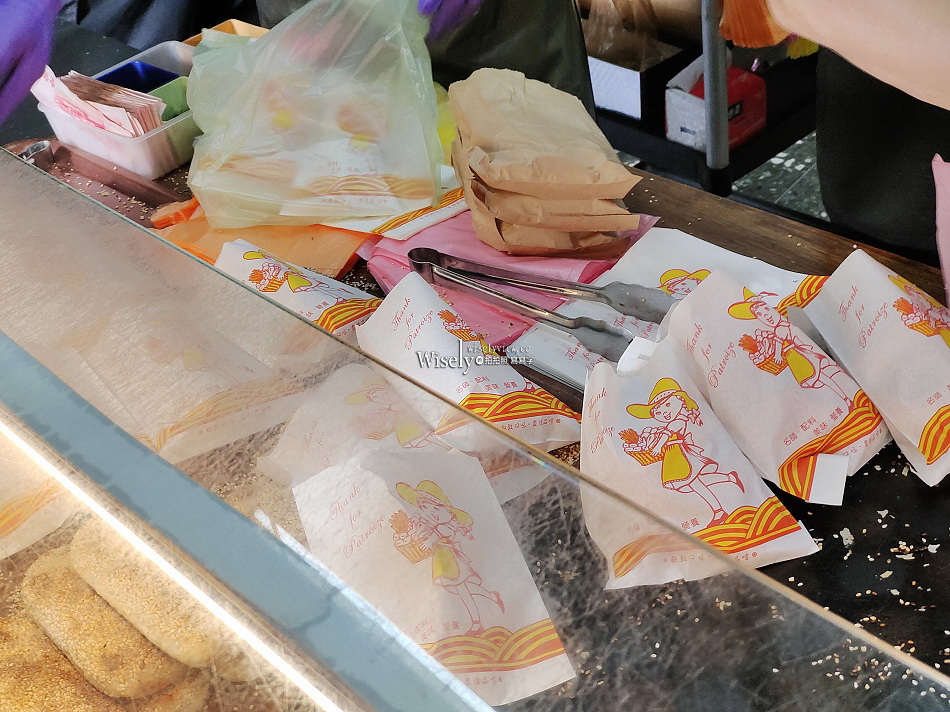 東佳香碳烤燒餅︱胡椒餅.小酥餅.紅豆酥餅︱大同北路小吃︱捷運台北橋站 東佳香碳烤燒餅︱胡椒餅.小酥餅.紅豆酥餅︱大同北路小吃︱捷運台北橋站