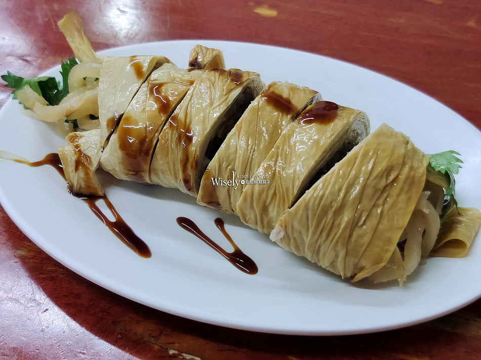 日食麵店︱東港陸橋︱雙醬麵.餛飩魚丸湯.頭骨肉.菜捲︱宜蘭市美食