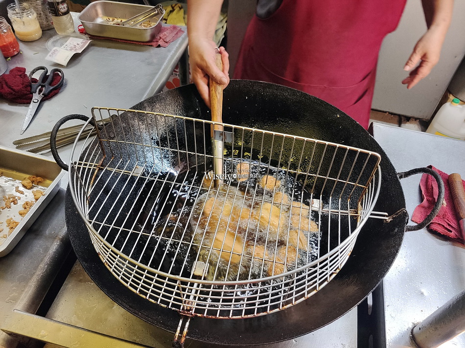 蘭陽臭豆腐麵線︱宜蘭礁溪關天宮︱師承板橋油庫口︱下午到深夜銅板小吃 蘭陽臭豆腐麵線︱宜蘭礁溪關天宮︱師承板橋油庫口︱下午到深夜銅板小吃