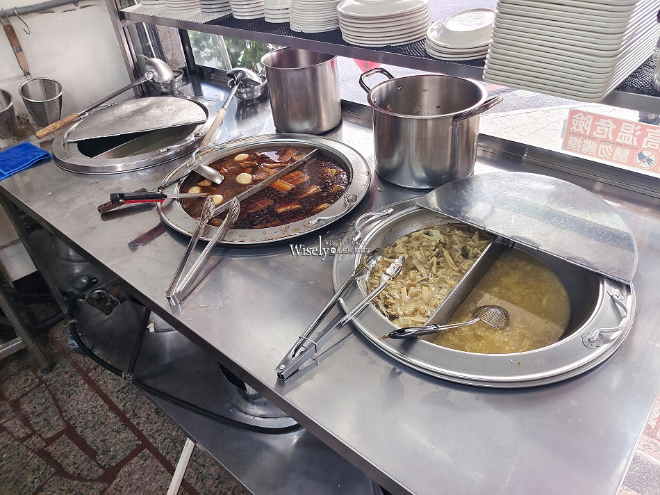 香香滷肉飯︱新北三重美食小吃︱豬腳便當.竹筍湯.魯肉飯︱捷運蘆洲站 香香滷肉飯︱新北三重美食小吃︱豬腳便當.竹筍湯.魯肉飯︱捷運蘆洲站