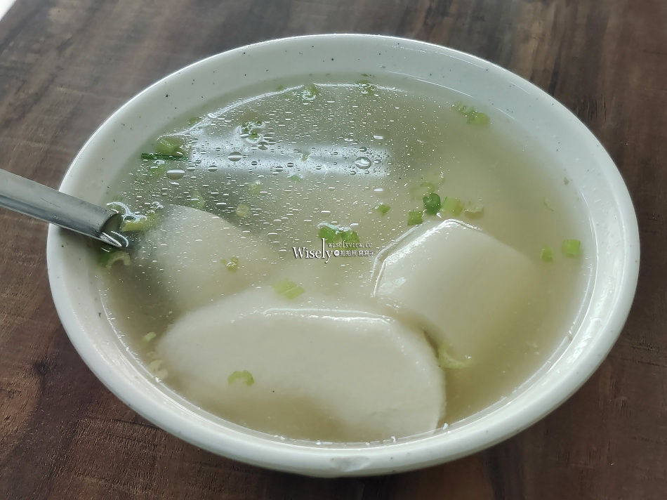 香香滷肉飯︱新北三重美食小吃︱豬腳便當.竹筍湯.魯肉飯︱捷運蘆洲站 香香滷肉飯︱新北三重美食小吃︱豬腳便當.竹筍湯.魯肉飯︱捷運蘆洲站