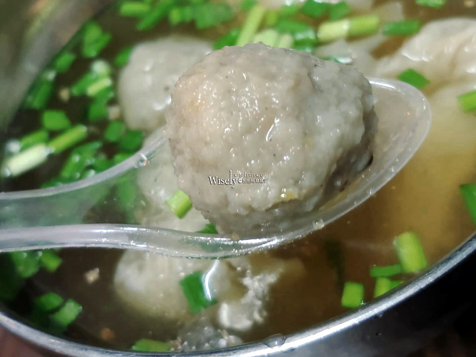 愛麵族︱宜蘭東門夜市︱餛飩魚丸湯.麻醬麵.炸醬麵︱不定休老味道 愛麵族︱宜蘭東門夜市︱餛飩魚丸湯.麻醬麵.炸醬麵︱不定休老味道