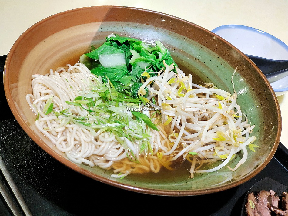 阿彰的店︱新北永和牛肉麵︱價格偏高份量不多︱捷運永安市場站 阿彰的店︱新北永和牛肉麵︱價格偏高份量不多︱捷運永安市場站