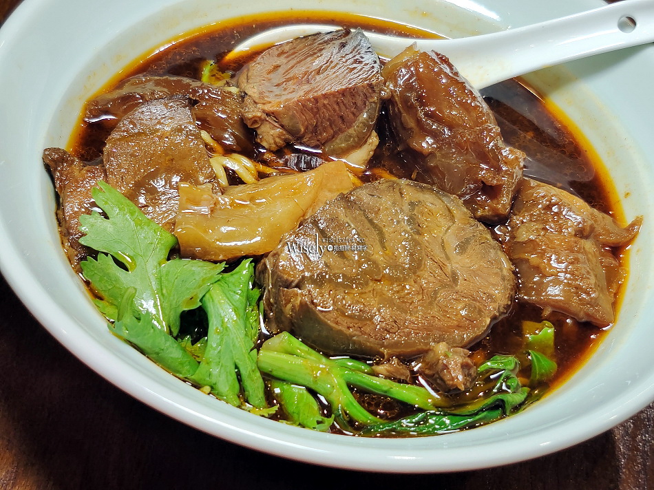 川 生渝味︱農安街老宅麵食︱巴蜀匠人手藝︱牛肉麵.雞湯︱捷運中山國小站