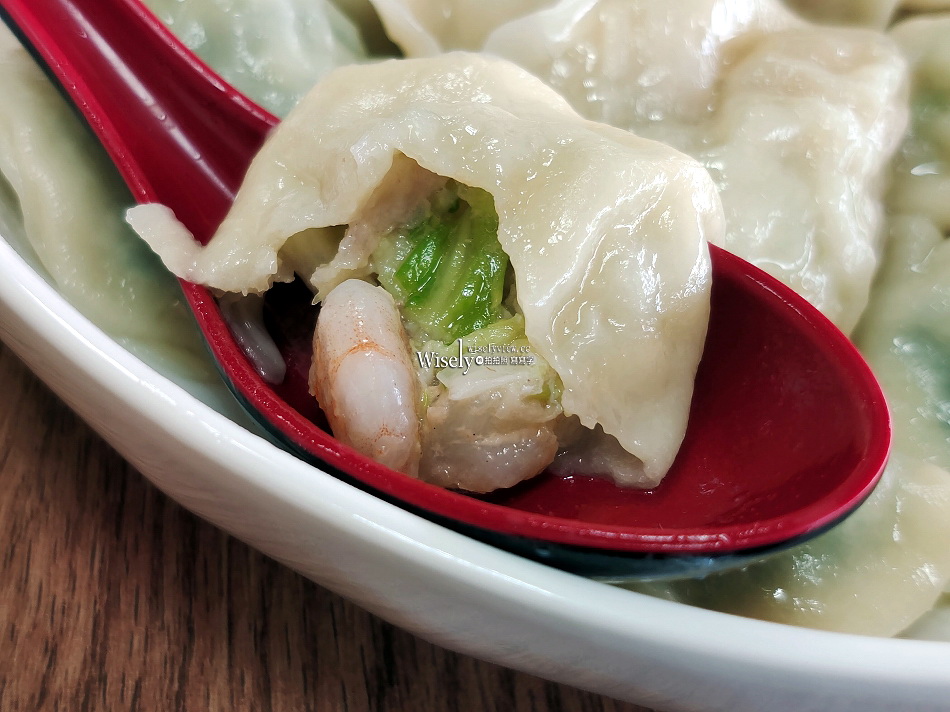四城無名牛雜湯︱宜蘭礁溪低調美食︱蝦仁水餃.魯肉飯.煙燻豬耳朵 四城無名牛雜湯︱宜蘭礁溪低調美食︱蝦仁水餃.魯肉飯.煙燻豬耳朵