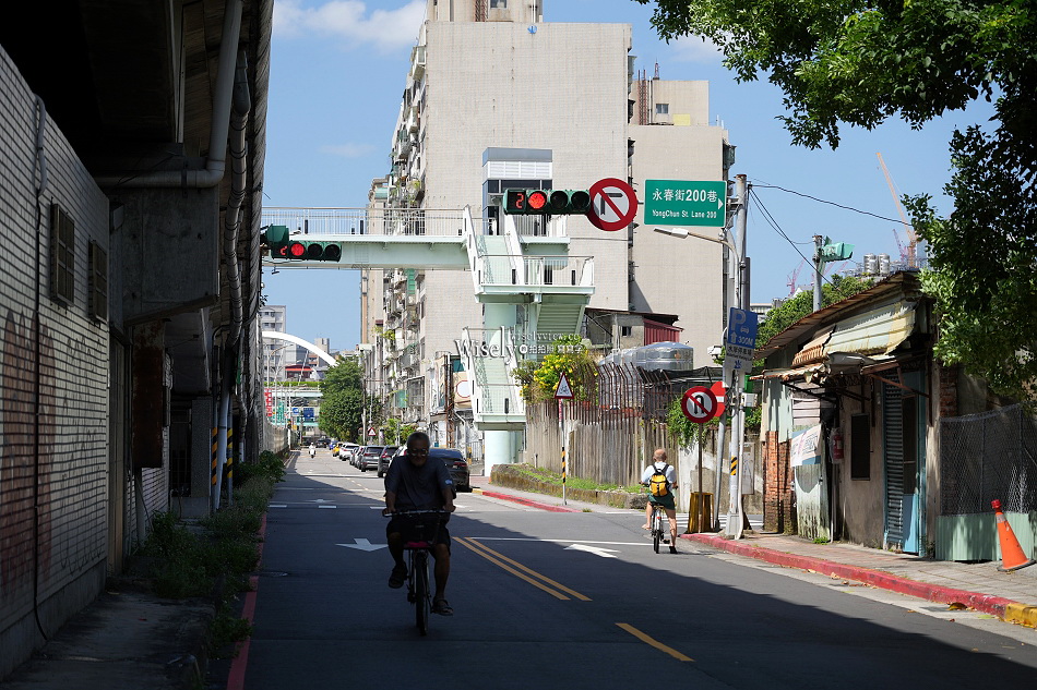 嘉禾新村. 永春街︱相連台北公館與師大商圈︱前聯勤通信修理廠眷屬宿舍 嘉禾新村. 永春街︱相連台北公館與師大商圈︱前聯勤通信修理廠眷屬宿舍