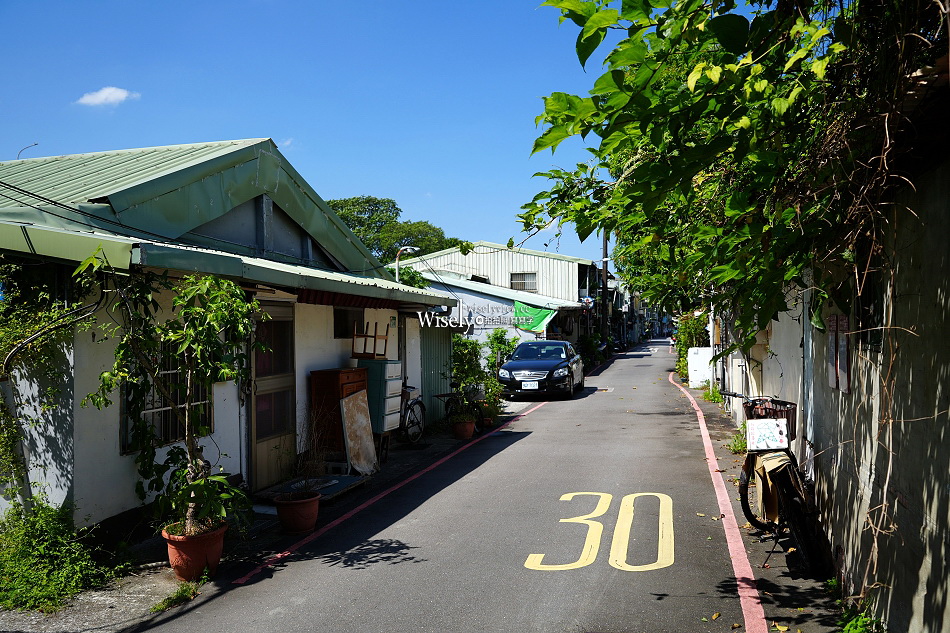 嘉禾新村. 永春街︱相連台北公館與師大商圈︱前聯勤通信修理廠眷屬宿舍 嘉禾新村. 永春街︱相連台北公館與師大商圈︱前聯勤通信修理廠眷屬宿舍