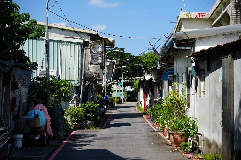 嘉禾新村. 永春街︱相連台北公館與師大商圈︱前聯勤通信修理廠眷屬宿舍 嘉禾新村. 永春街︱相連台北公館與師大商圈︱前聯勤通信修理廠眷屬宿舍