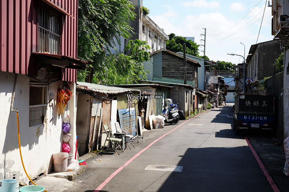 嘉禾新村. 永春街︱相連台北公館與師大商圈︱前聯勤通信修理廠眷屬宿舍 嘉禾新村. 永春街︱相連台北公館與師大商圈︱前聯勤通信修理廠眷屬宿舍