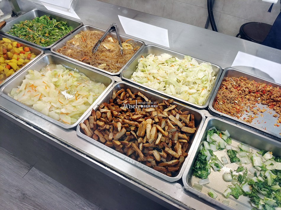禾楓燒臘快餐店︱限量鴨腿&燒肉︱中和大份量便當︱捷運永安市場站 禾楓燒臘快餐店︱限量鴨腿&燒肉︱中和大份量便當︱捷運永安市場站