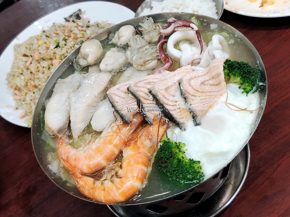 祥滿速食餐坊︱海鮮火鍋.炒飯蒸魚︱台大水源市場便當︱捷運公館站 祥滿速食餐坊︱海鮮火鍋.炒飯蒸魚︱台大水源市場便當︱捷運公館站