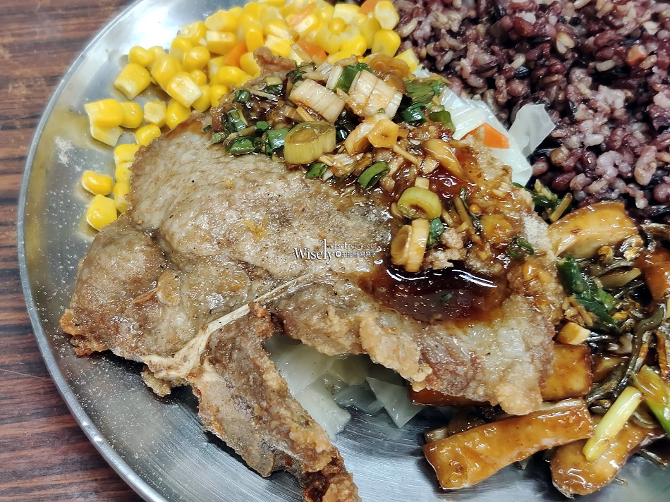 壹之鄉排骨︱台大水源市場便當︱重口味多樣主菜老店︱捷運公館站 壹之鄉排骨︱台大水源市場便當︱重口味多樣主菜老店︱捷運公館站