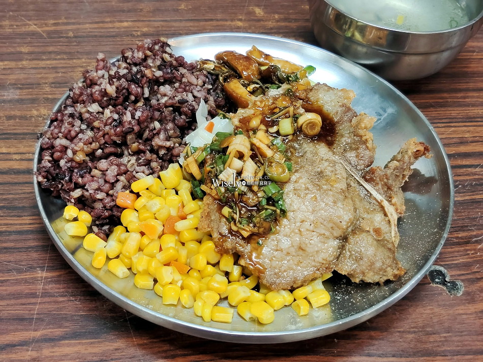壹之鄉排骨︱台大水源市場便當︱重口味多樣主菜老店︱捷運公館站 壹之鄉排骨︱台大水源市場便當︱重口味多樣主菜老店︱捷運公館站