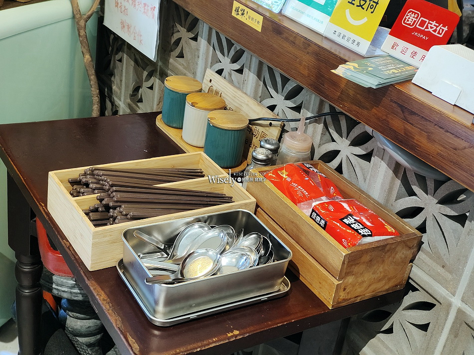 露店蘇來傳︱萬華蘇家肉圓油粿︱米其林推薦80年老店︱捷運龍山寺站