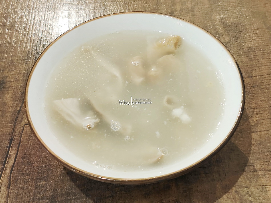 露店蘇來傳︱萬華蘇家肉圓油粿︱米其林推薦80年老店︱捷運龍山寺站